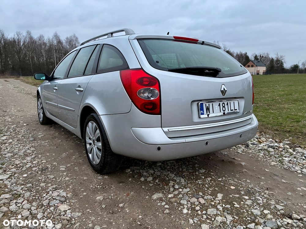 Renault Laguna 2.0 Initiale - 11