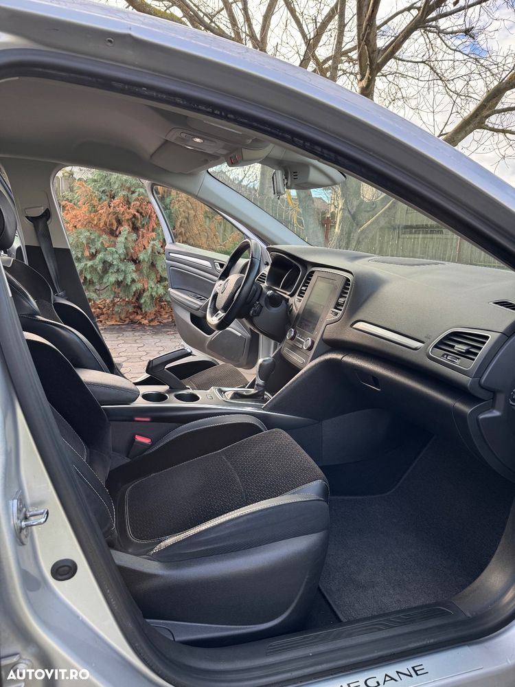 Renault Megane ENERGY dCi EDC Intens - 4