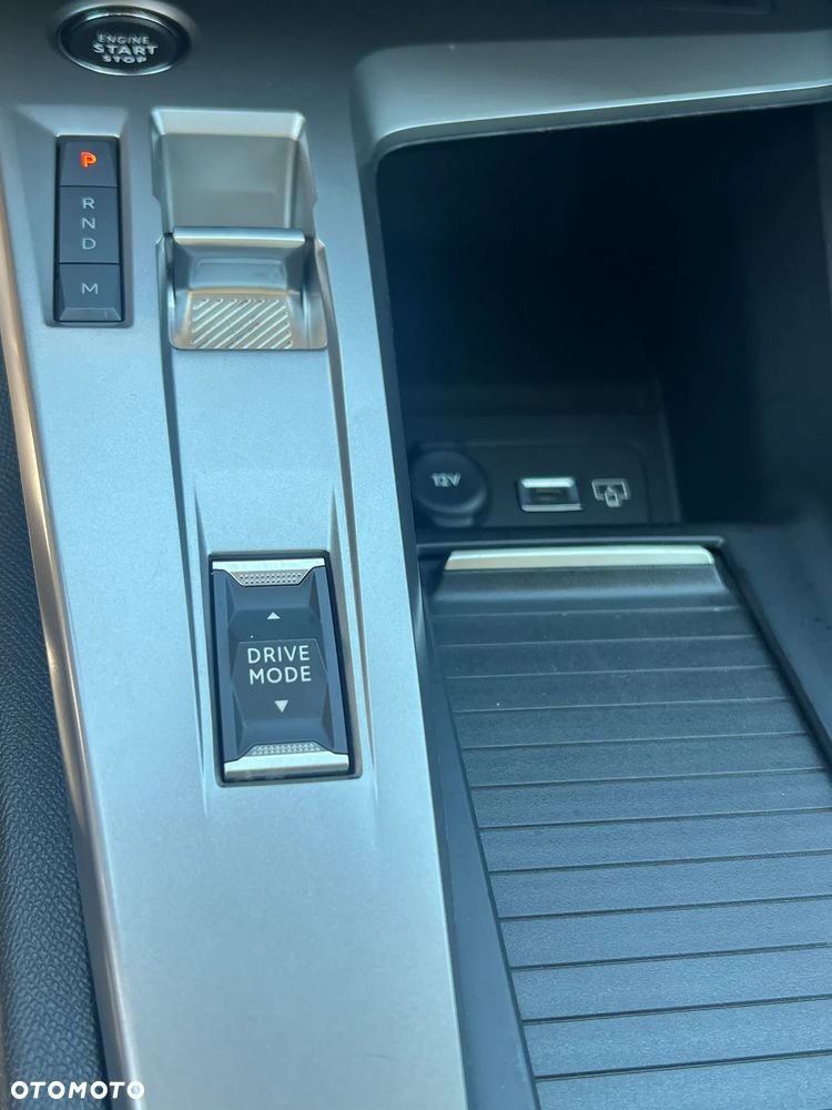 Peugeot 308 Hybrid 136e-DSC6 Allure - 17