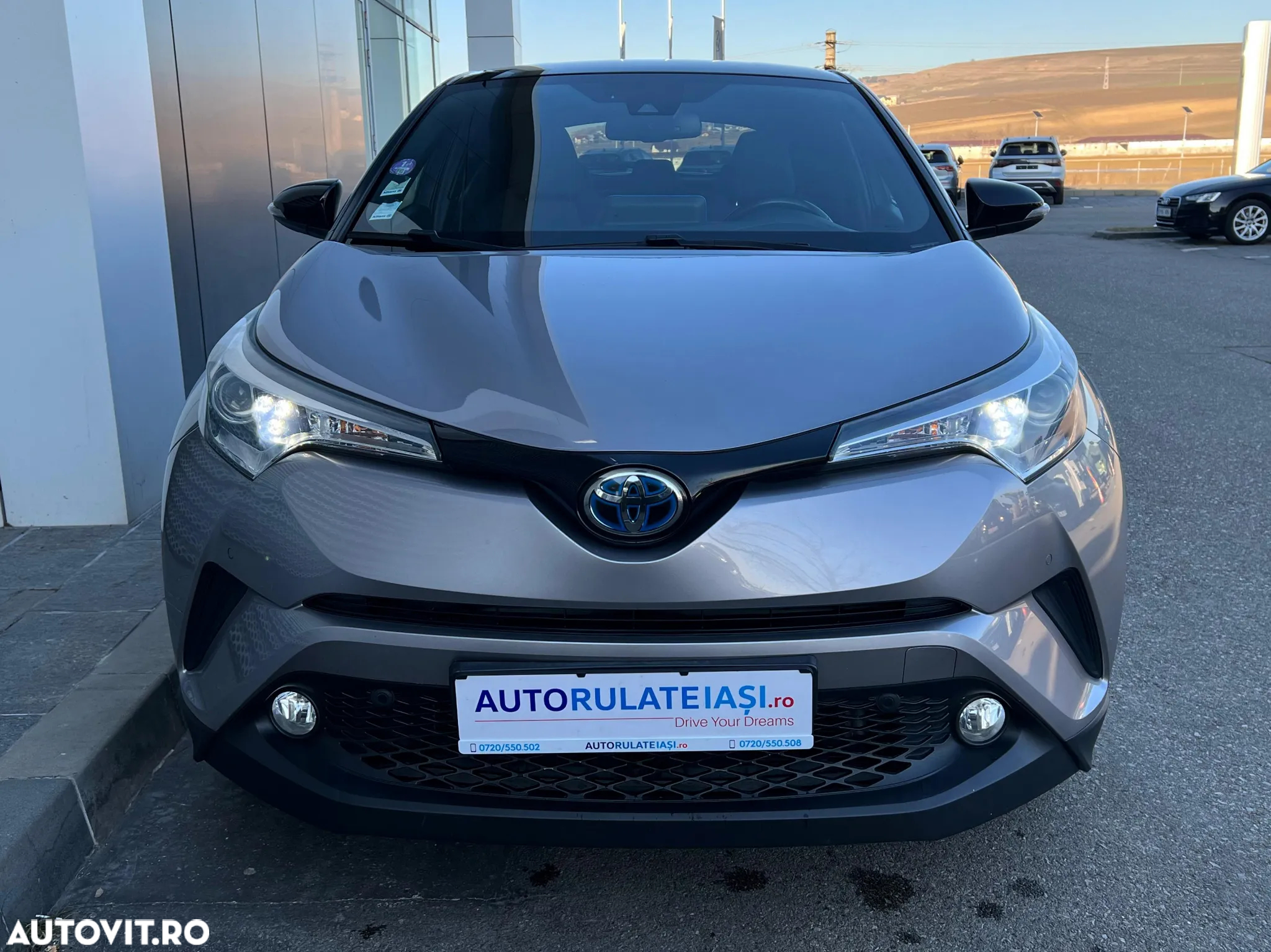 Toyota C-HR 1.8 HSD 122 CP 4x2 CVT C-ult Style bi-tone - 9