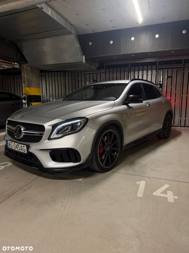 Mercedes-Benz GLA AMG 45 4-Matic - 1
