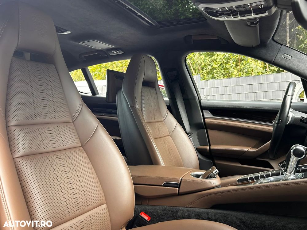 Porsche Panamera Turbo S Executive PDK - 12