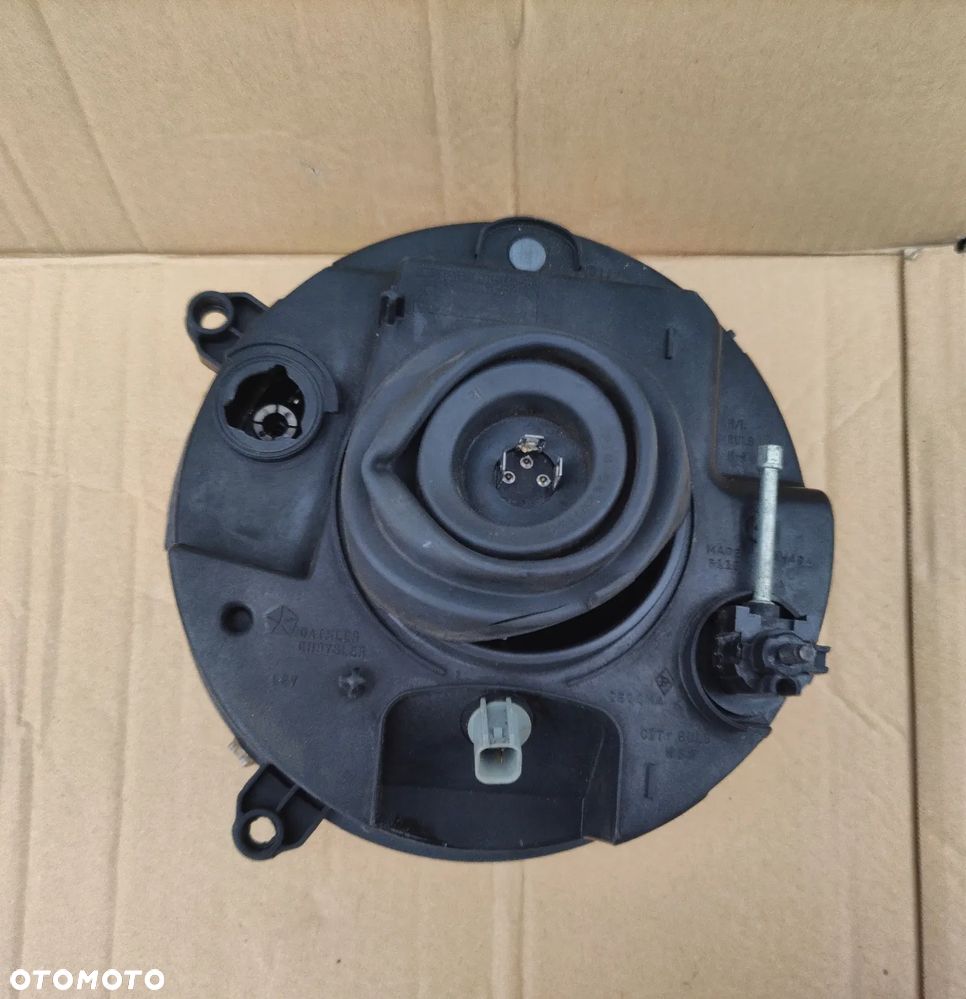 Reflektor prawy Lampa prawa Jeep Liberty KJ 2002- EU - 3