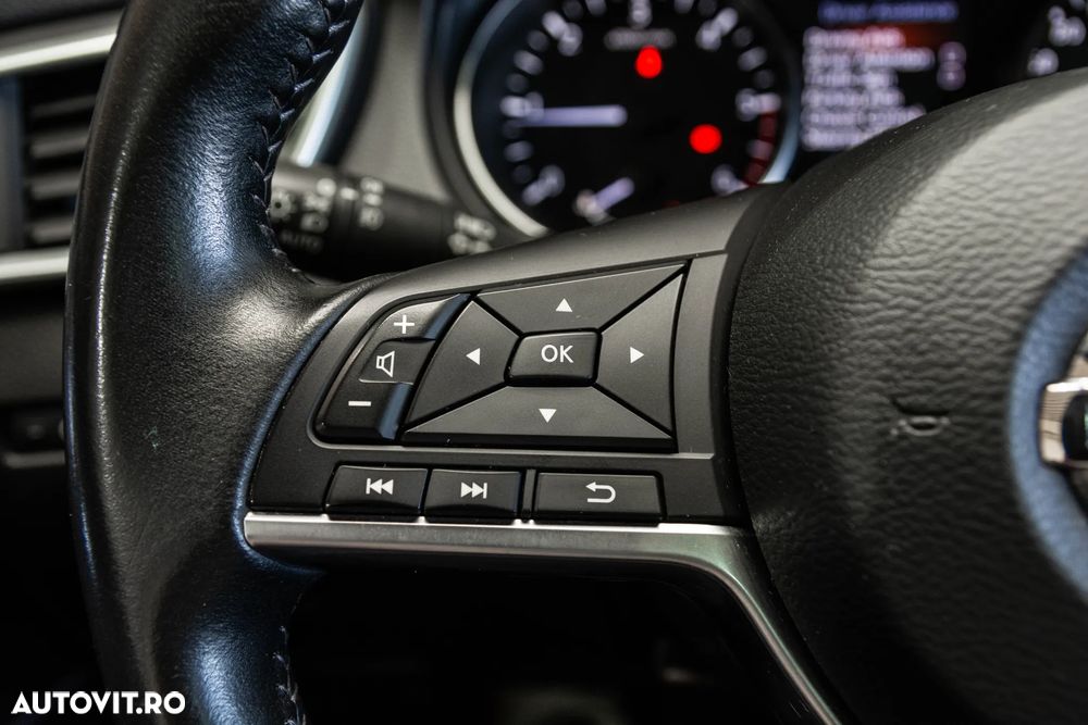 Nissan Qashqai 1.5D 114CP 2WD N-Connecta - 23