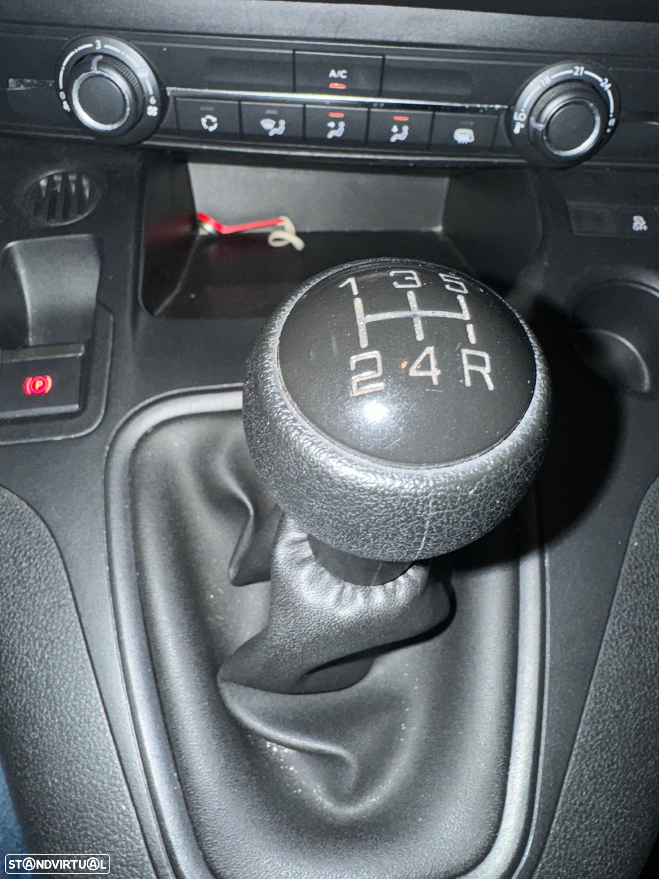 Peugeot 1.5 HDI ( 100 CV)LONGA NACIONAL - 15