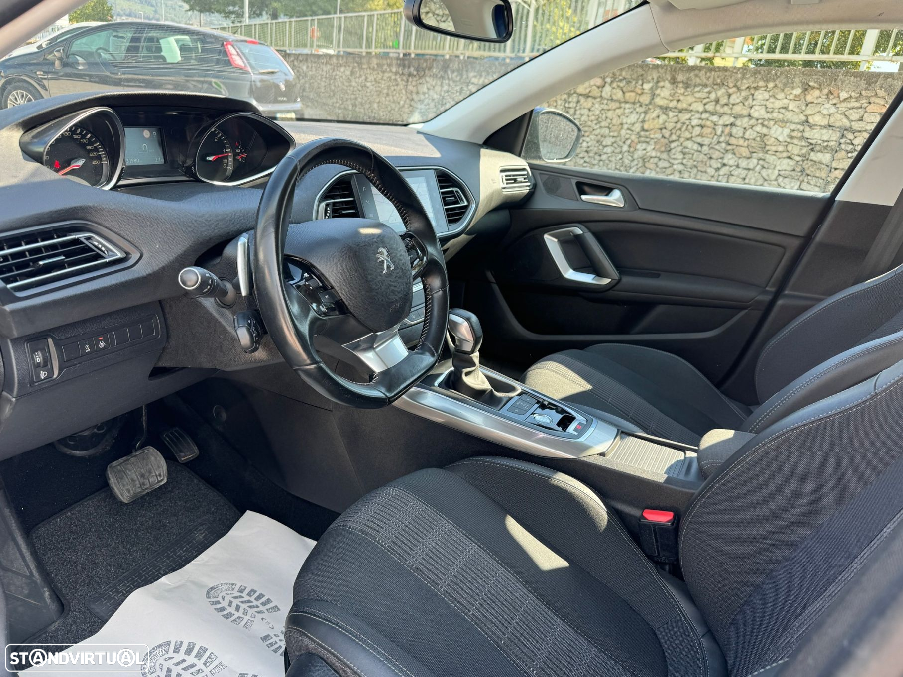 Peugeot 308 SW 1.5 BlueHDi Allure EAT8 - 8
