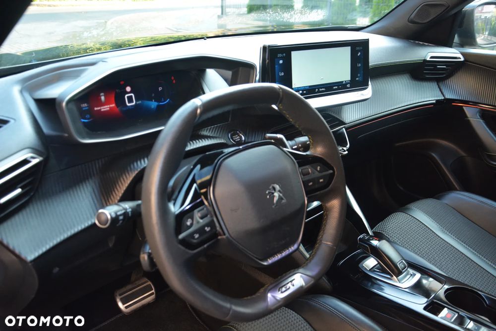 Peugeot 2008 ver-bluehdi-130-gt-s-s-eat8 - 25