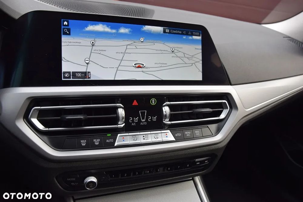 BMW Seria 3 318d Sport Line - 17