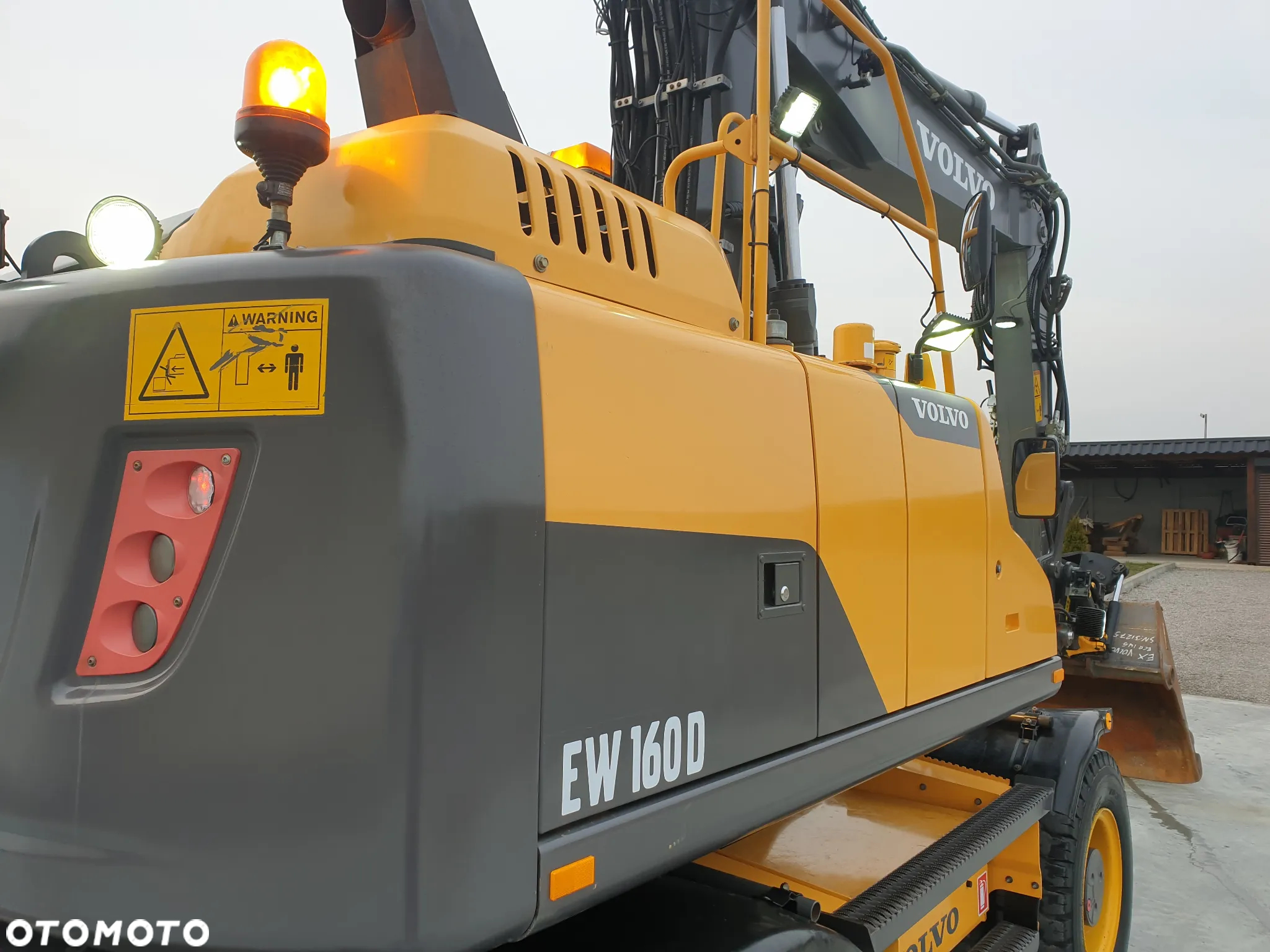 Volvo EW 160D ROTOTILT ZE SZCZYPCAMI SPROWADZONA PIĘKNY STAN - 16
