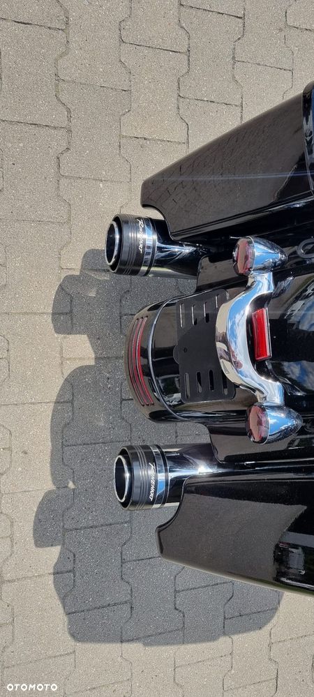 Harley-Davidson Touring Road Glide - 15