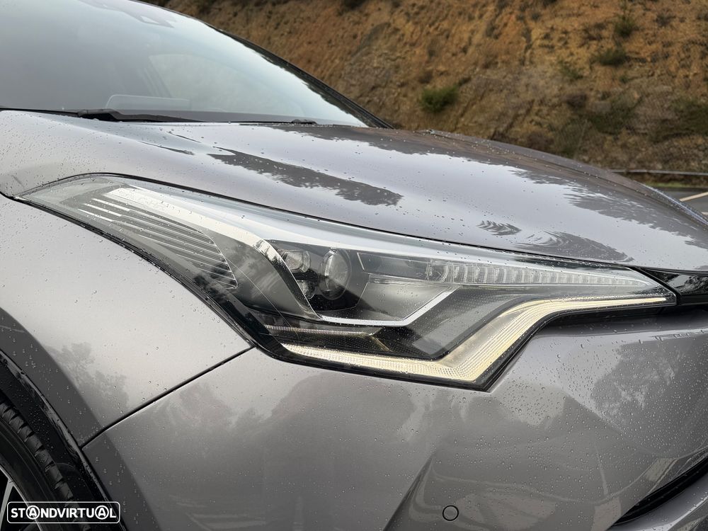 Toyota C-HR 1.8 HSD Exclusive+P.Luxury - 13