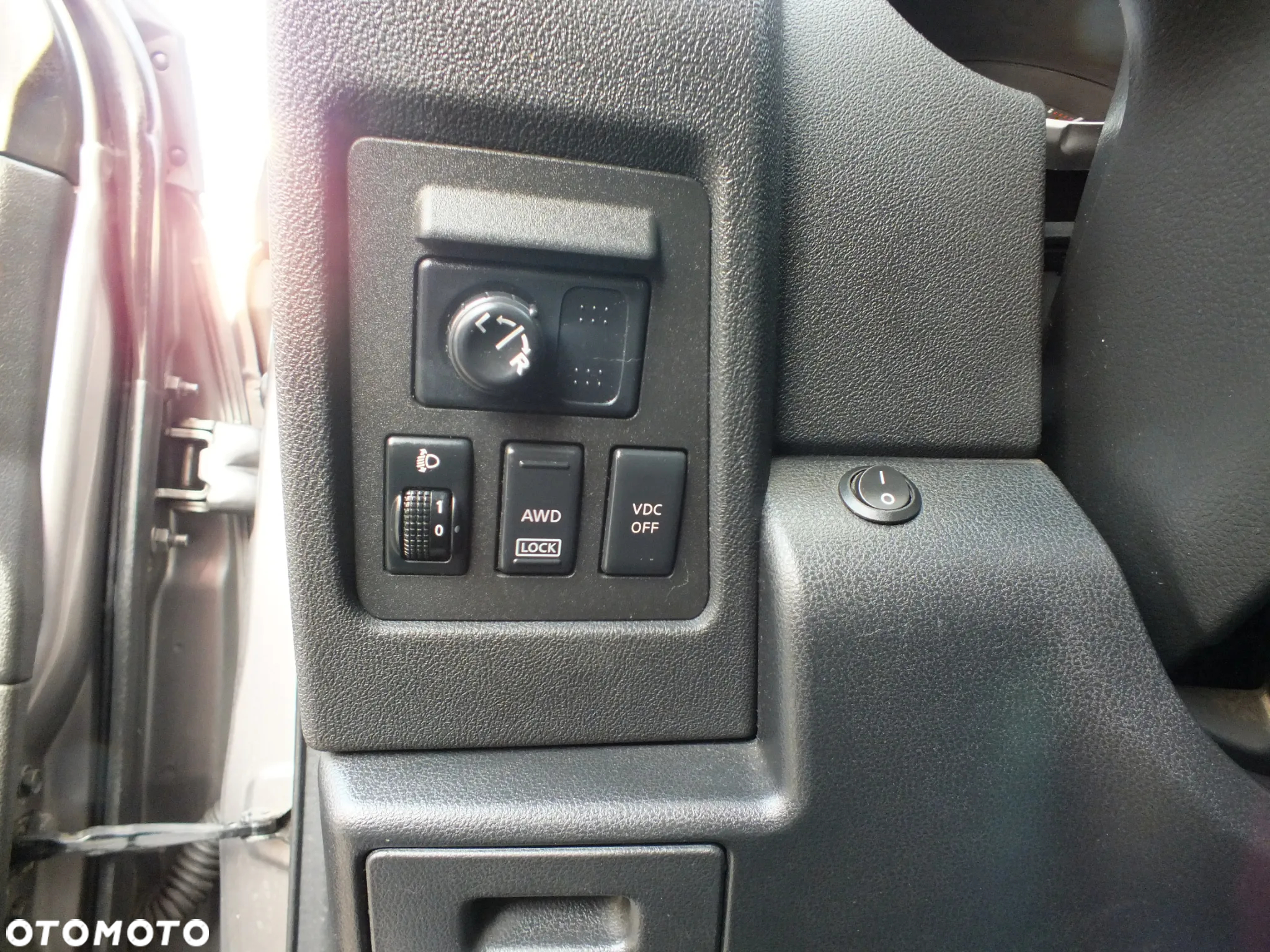 Nissan Rogue - 14