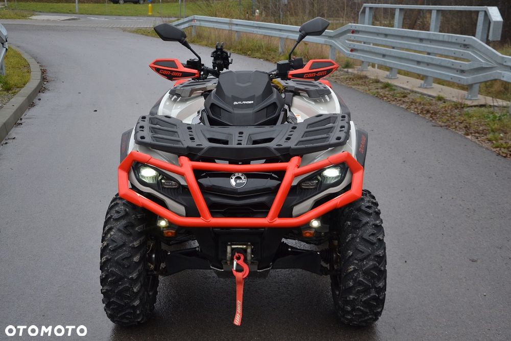 Can-Am Outlander - 12