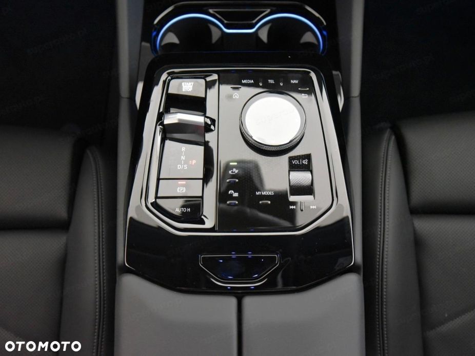 BMW Seria 5 520d xDrive mHEV M Sport - 12