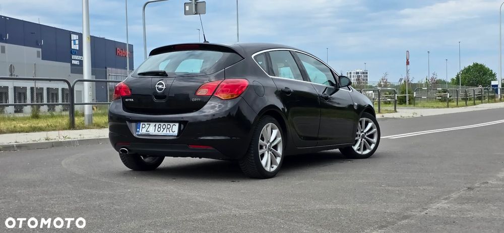 Opel Astra 2.0 CDTI Enjoy S&S - 4