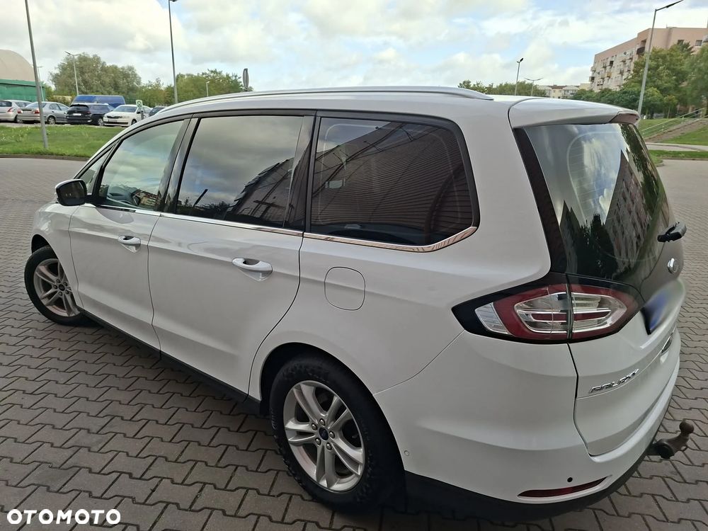 Ford Galaxy 2.0 TDCi Titanium - 23