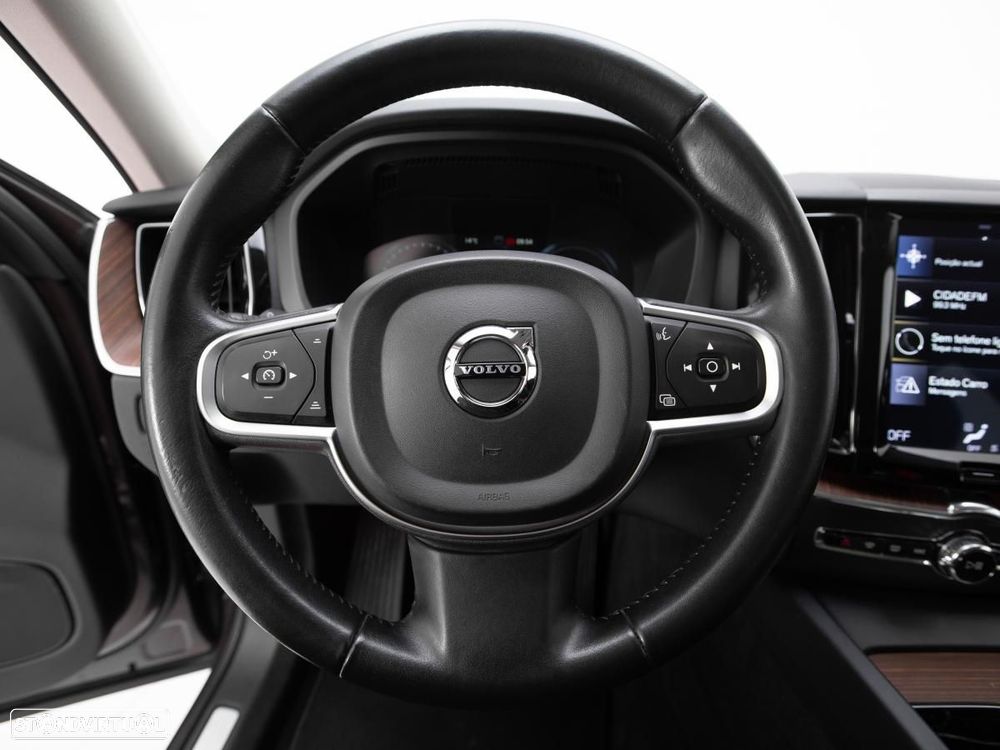 Volvo XC 60 - 18