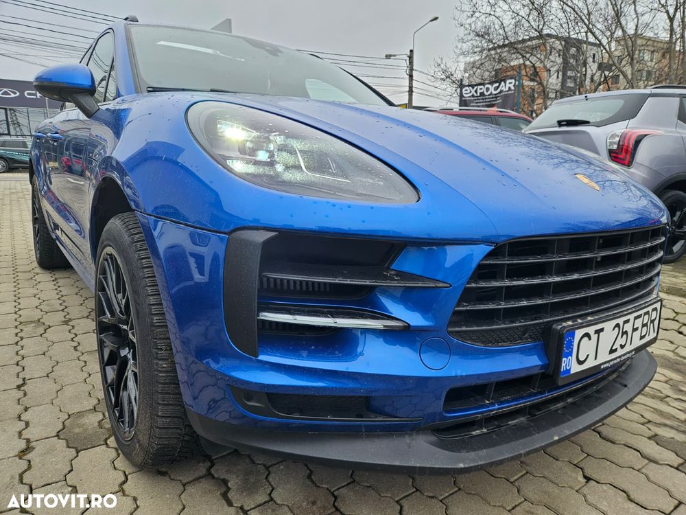 Porsche Macan - 3