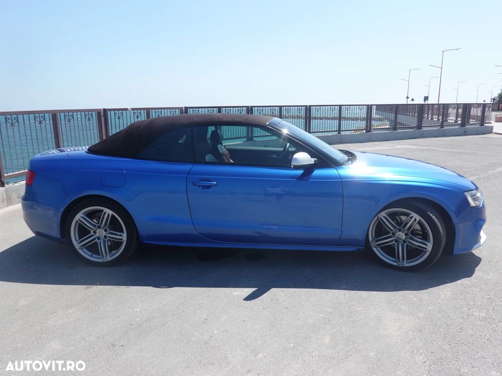 Audi A5 Cabrio - 16