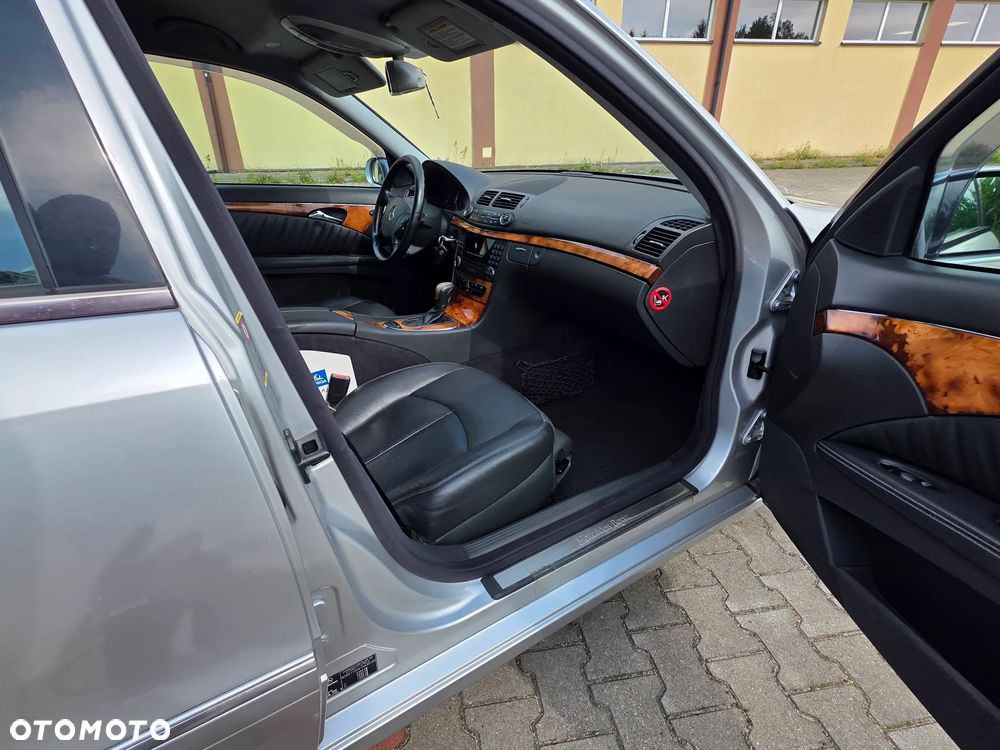 Mercedes-Benz Klasa E 220 CDI Automatik Elegance - 5