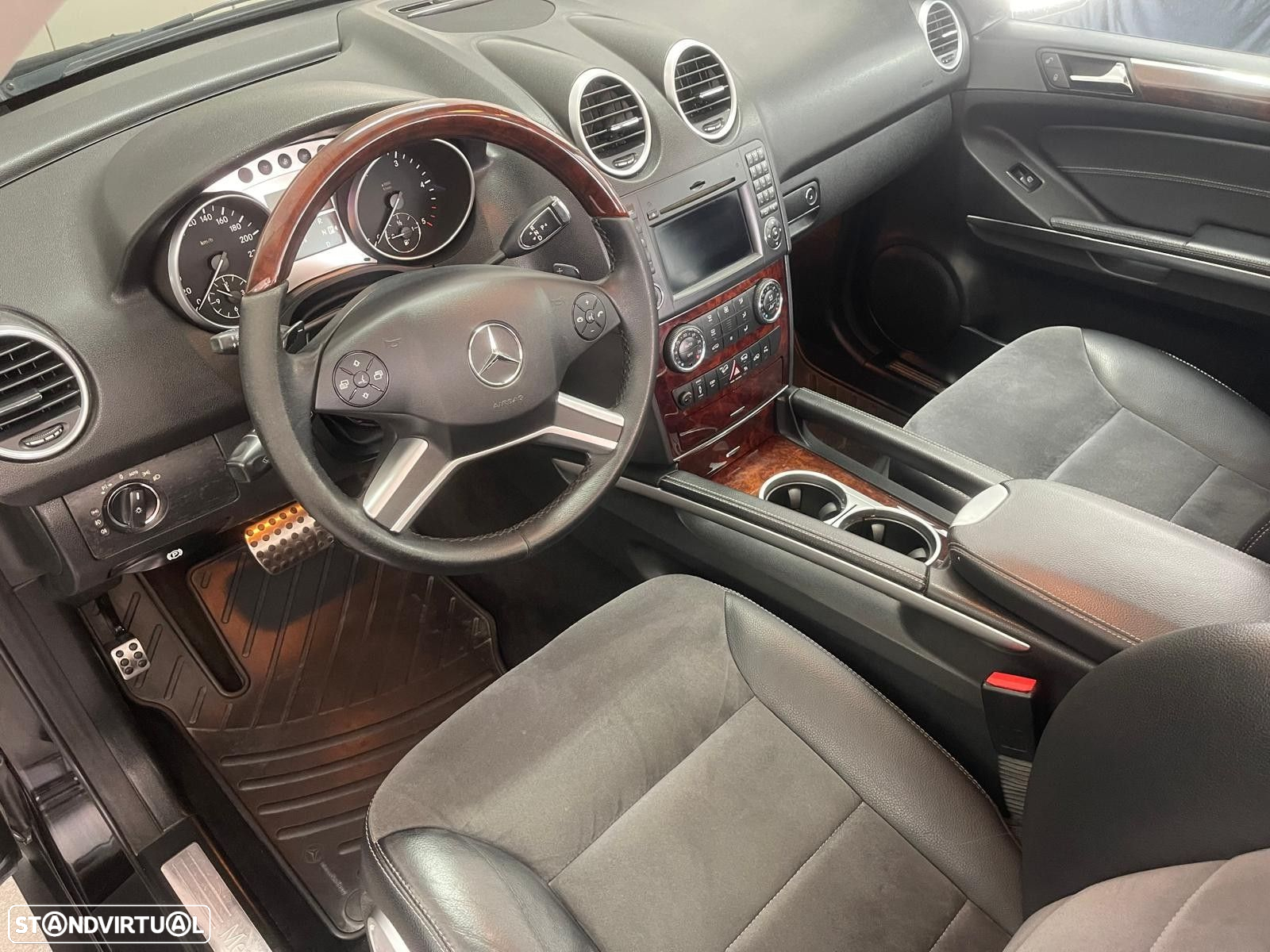Mercedes-Benz ML 320 CDi - 9