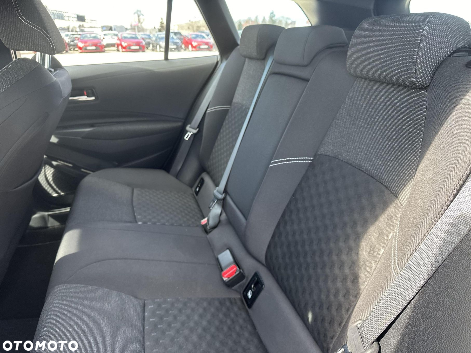 Toyota Corolla - 14