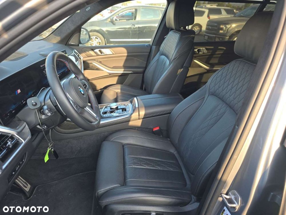 BMW X7 - 10