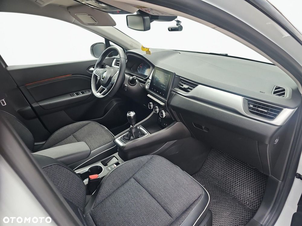 Renault Captur - 26