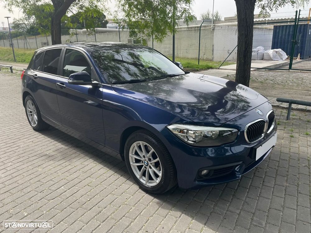 BMW 116 d Aut. Sport Line - 7