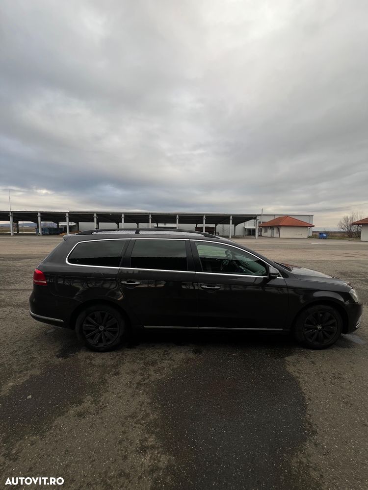 Volkswagen Passat 2.0 TDI BlueMotion Technology DPF Trendline - 4
