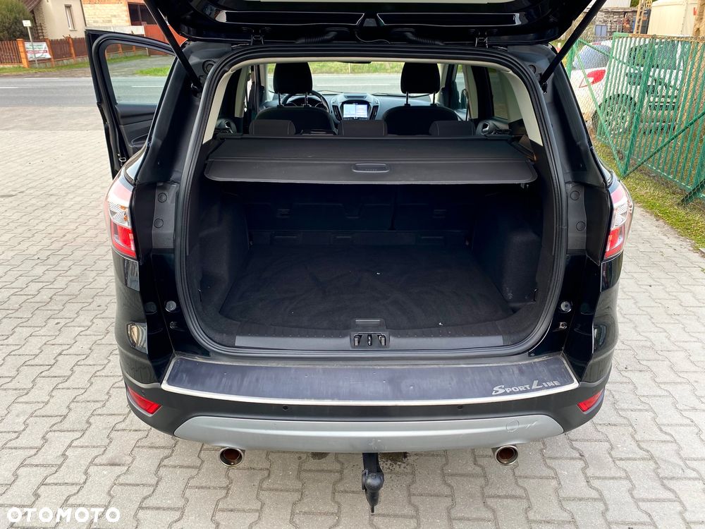 Ford Kuga - 10