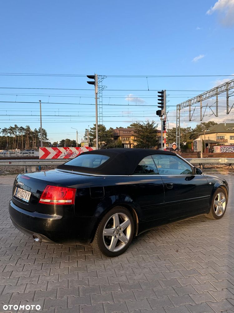 Audi A4 Cabrio - 4