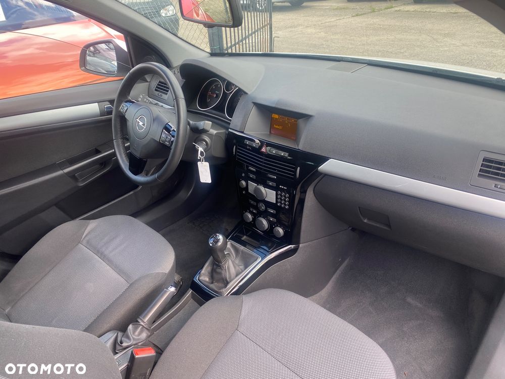 Opel Astra 1.7 CDTI Caravan DPF Edition 111 Jahre - 15