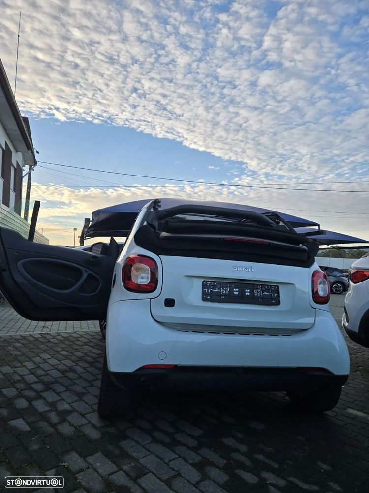 Smart Fortwo Cabrio EQ - 6