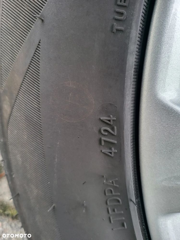 Ford Grand C-MAX 2.0 TDCi Titanium - 18