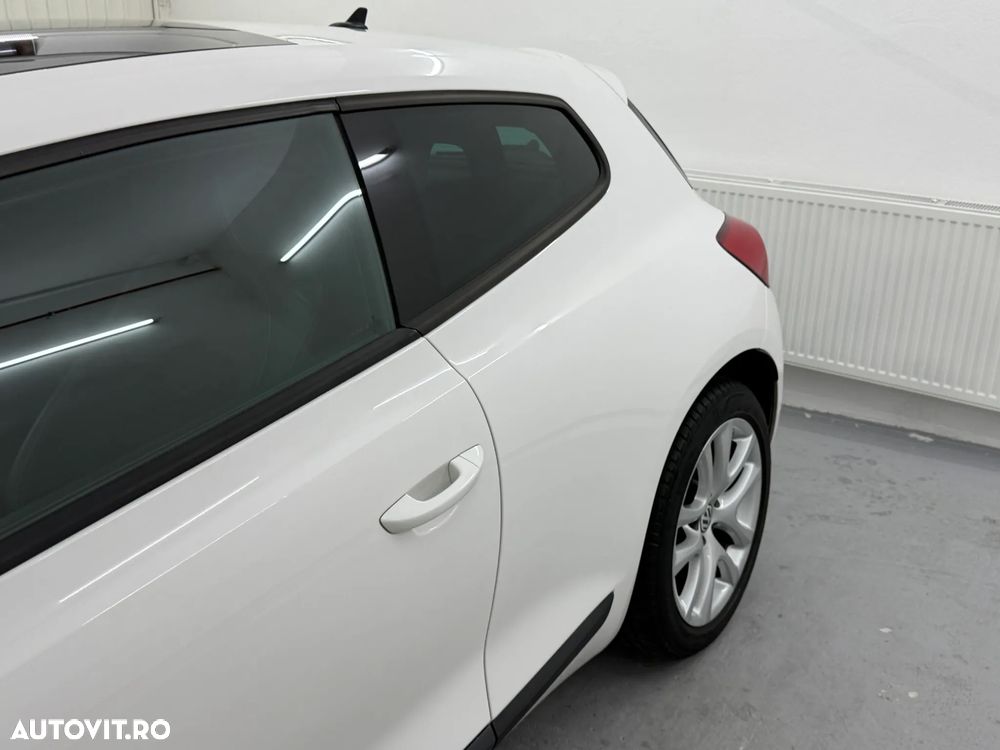 Volkswagen Scirocco 2.0 TDI DPF - 28