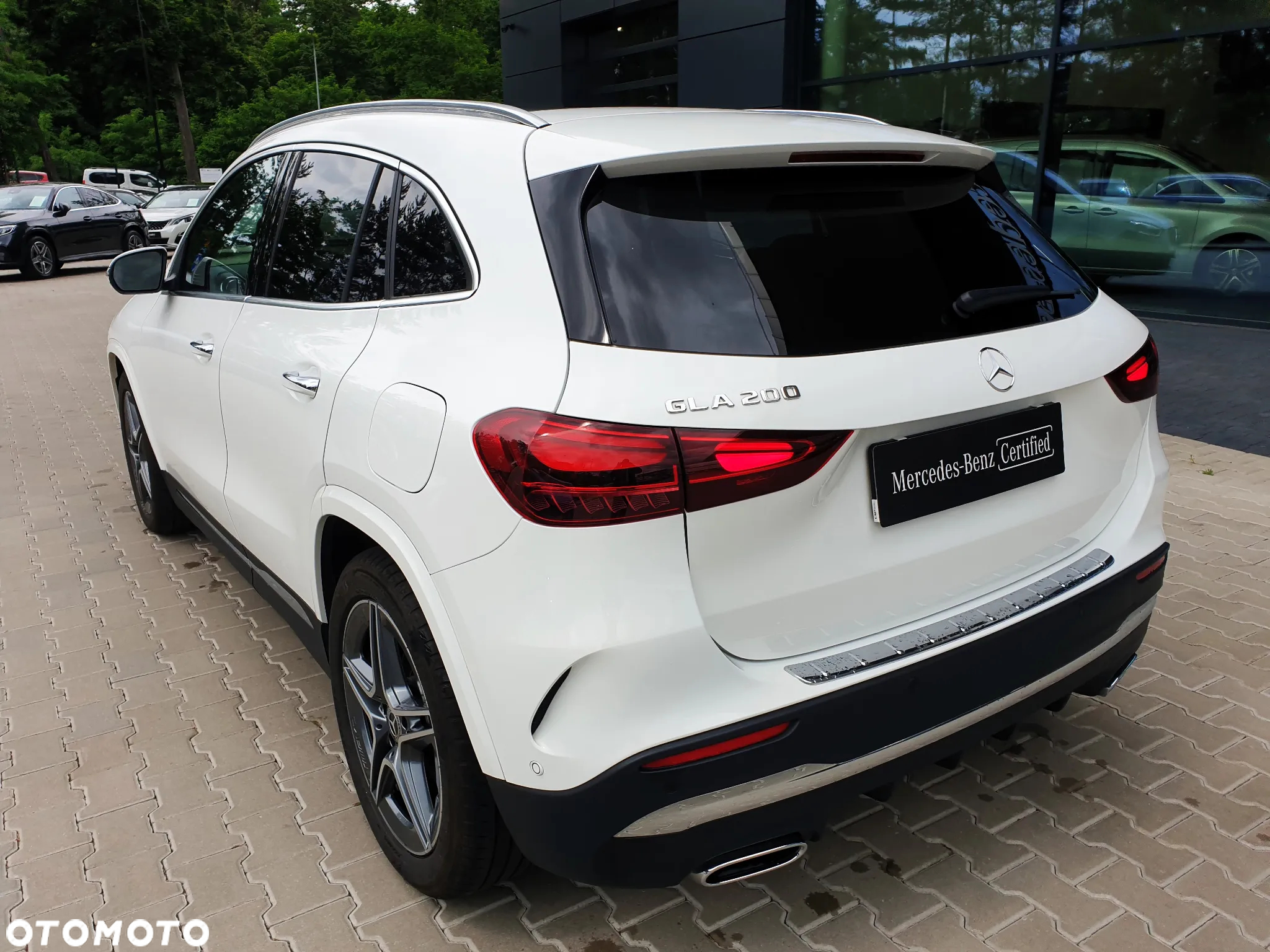 Mercedes-Benz GLA 200 AMG Line - 8