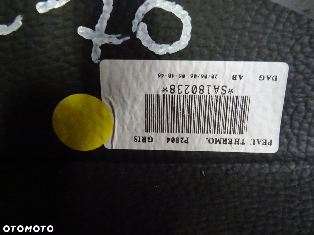 VOLVO XC70 01-07 2.5T 210KM DESKA ROZDZIELCZA - 8