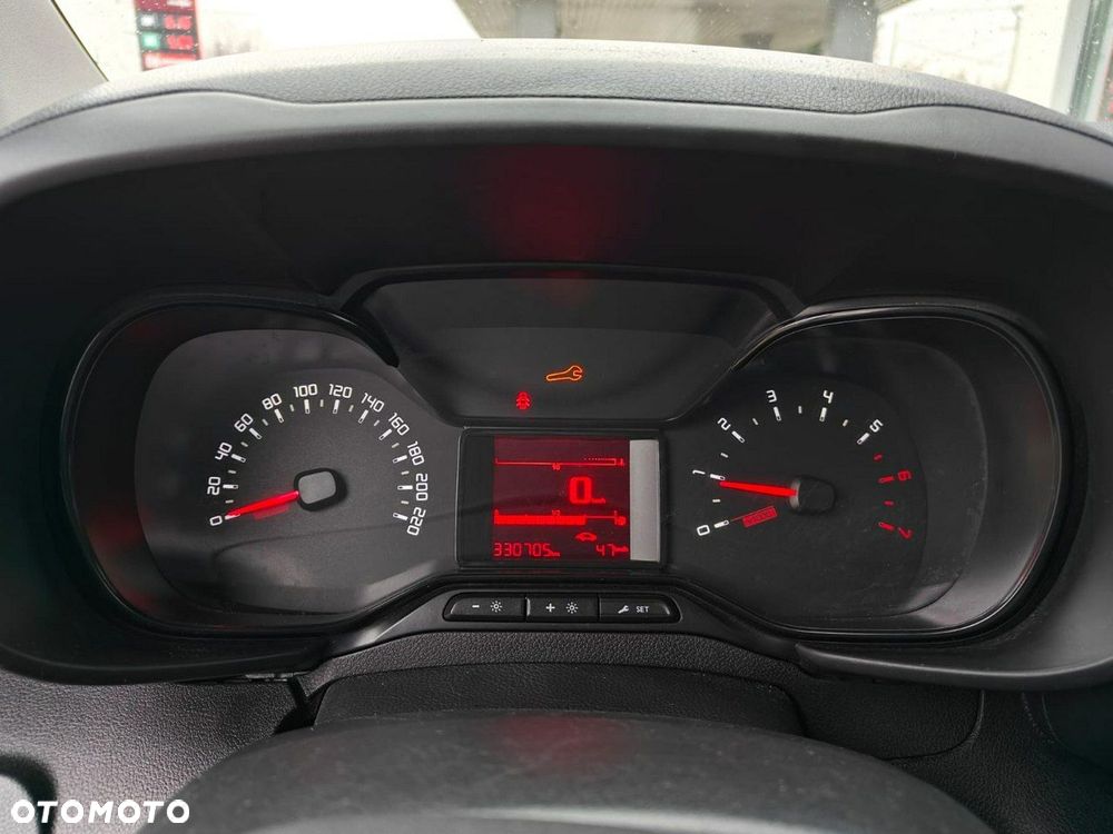 Toyota Proace City - 14