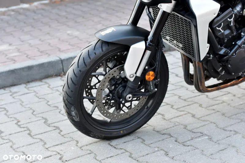 Honda CB - 29