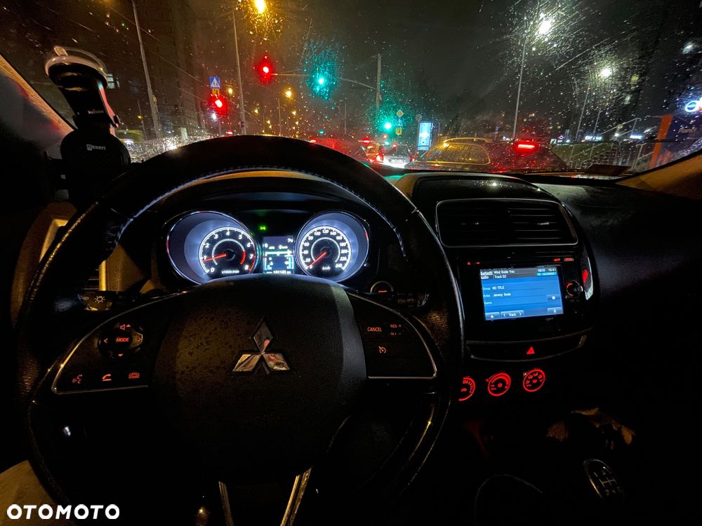 Mitsubishi ASX 1.6 Active - 11