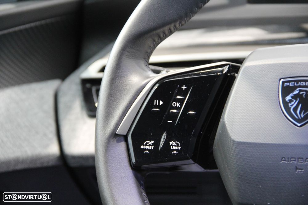 Peugeot 5008 1.2 Hybrid Allure e-DCS6 - 10