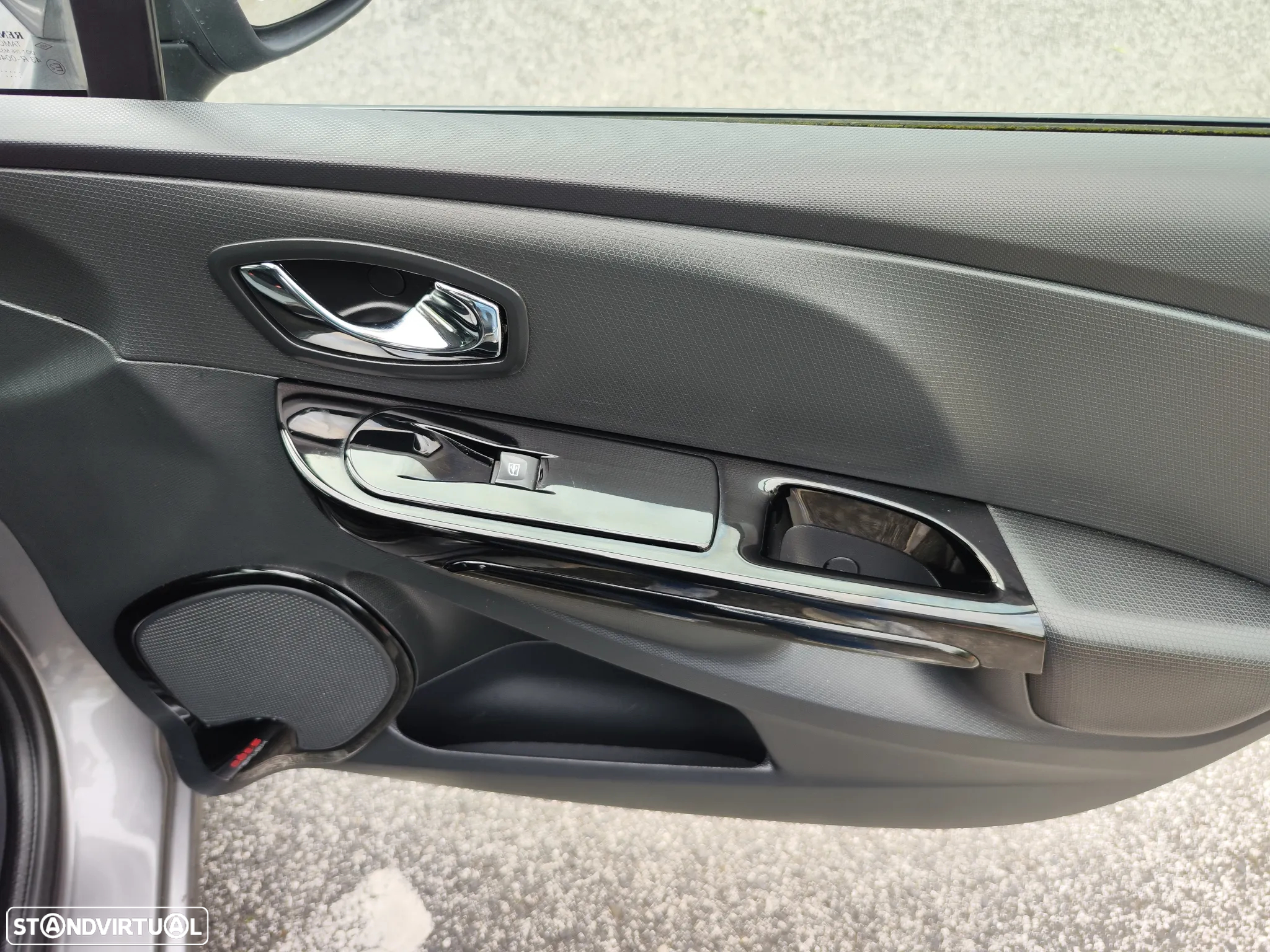 Renault Clio Sport Tourer 1.5 dCi Dynamique S - 15
