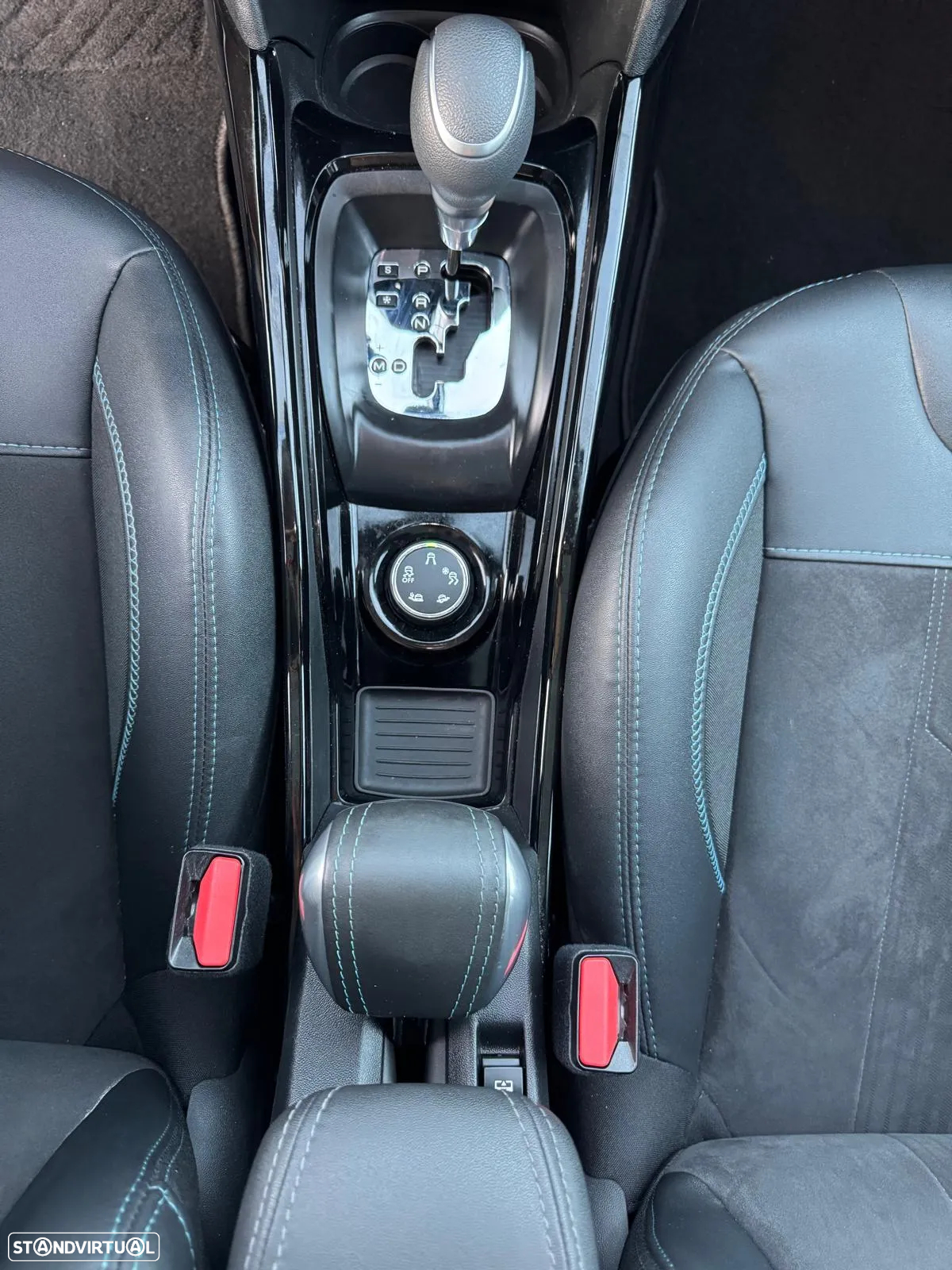 Peugeot 2008 PureTech 110 Stop&Start EAT6 Crossway - 14
