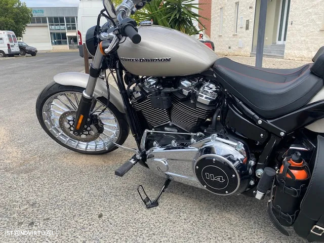 Harley-Davidson Softail BREAKOUT 114 - 11