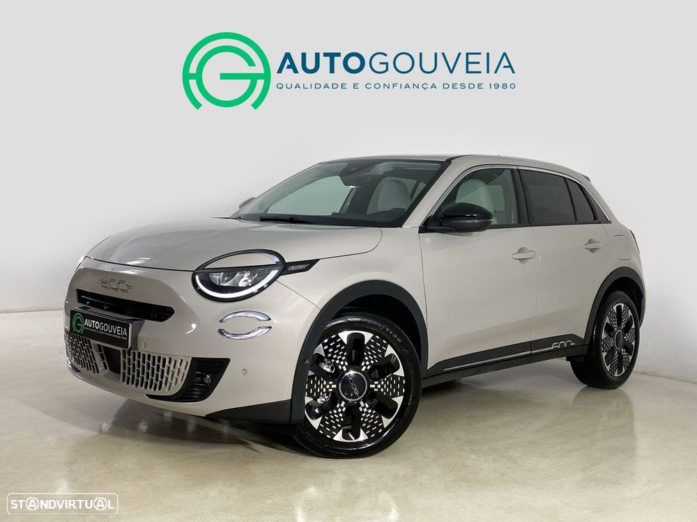 Fiat 600 HYBRID 125 Anos Edition - 1