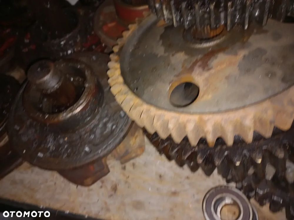 Części Brona Wirowa Kuhn HRB 303 D,HR 303,wał packera, Howard Piasta,Tryb,Koło Zębate Z42 Z49 Hydropak,Rama,Wieżyczka,Zęby,Podstawa,Mocowanie Z24,Z32 RABE PKE 300 - 11
