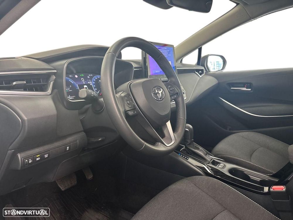 Toyota Corolla 1.8 Hybrid Exclusive - 19