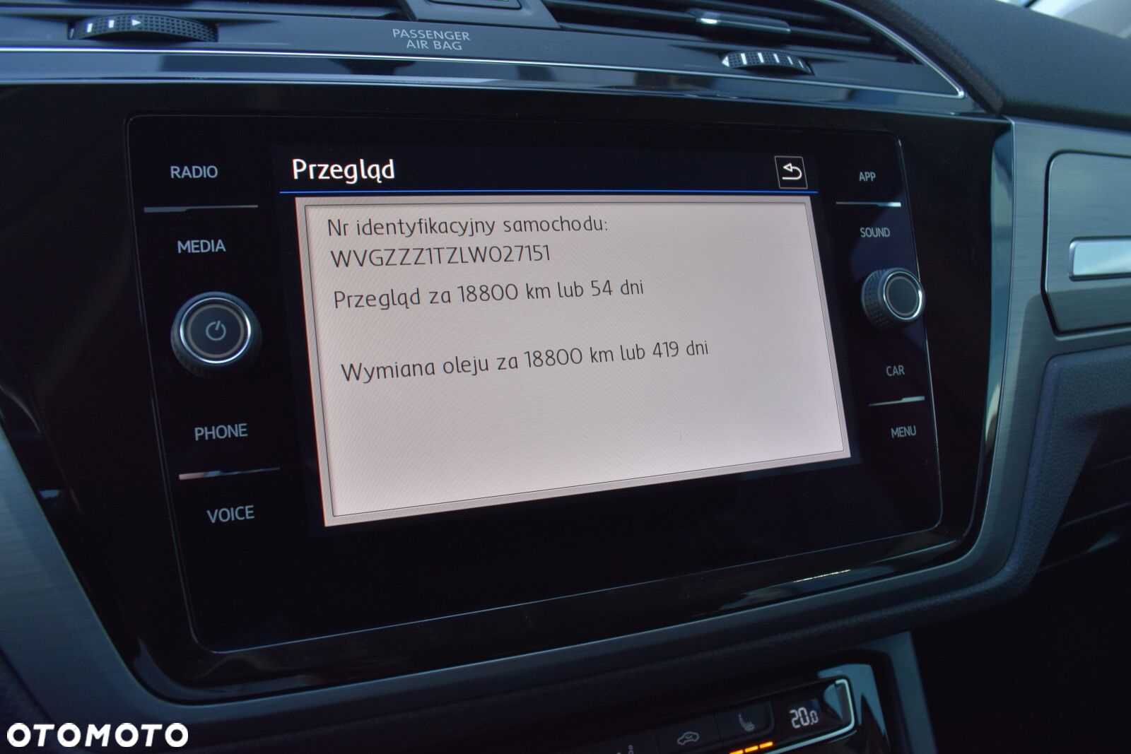 Volkswagen Touran 2.0 TDI BMT Comfortline DSG - 19