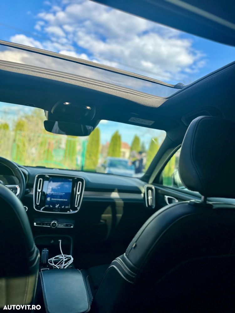 Volvo XC 40 D4 AWD R-Design - 18